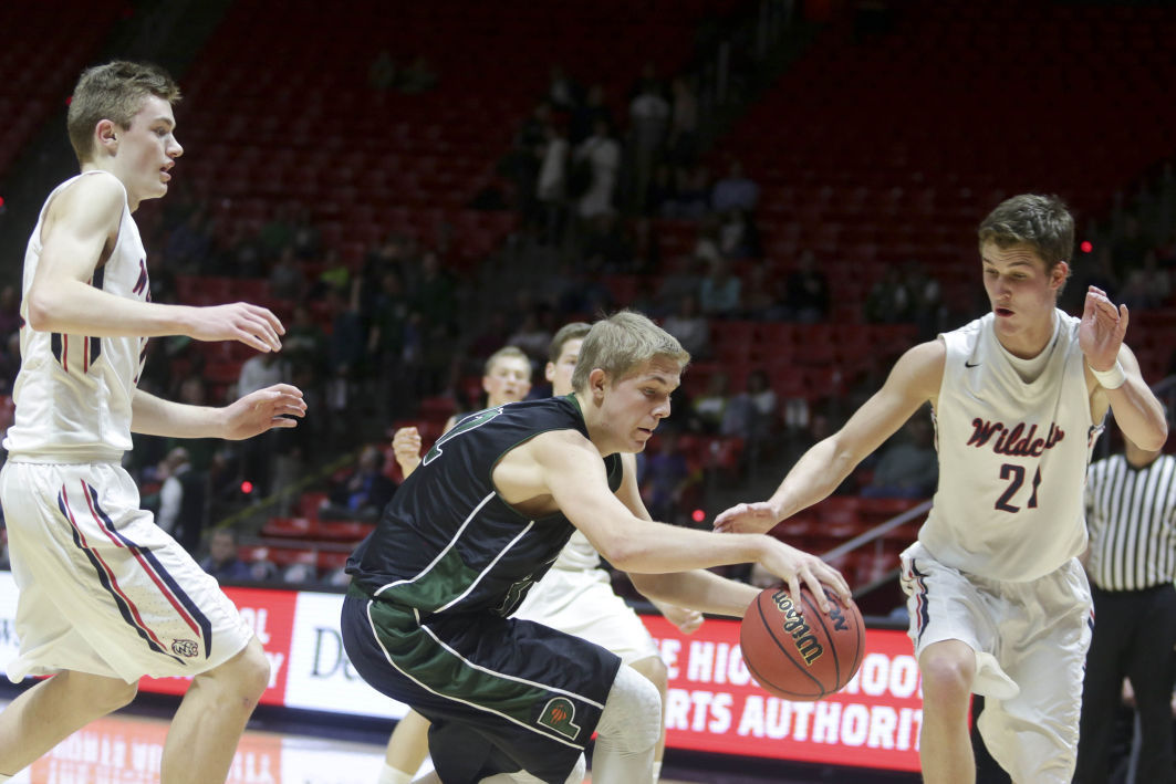 All-State Forward Sign With RiverHawks