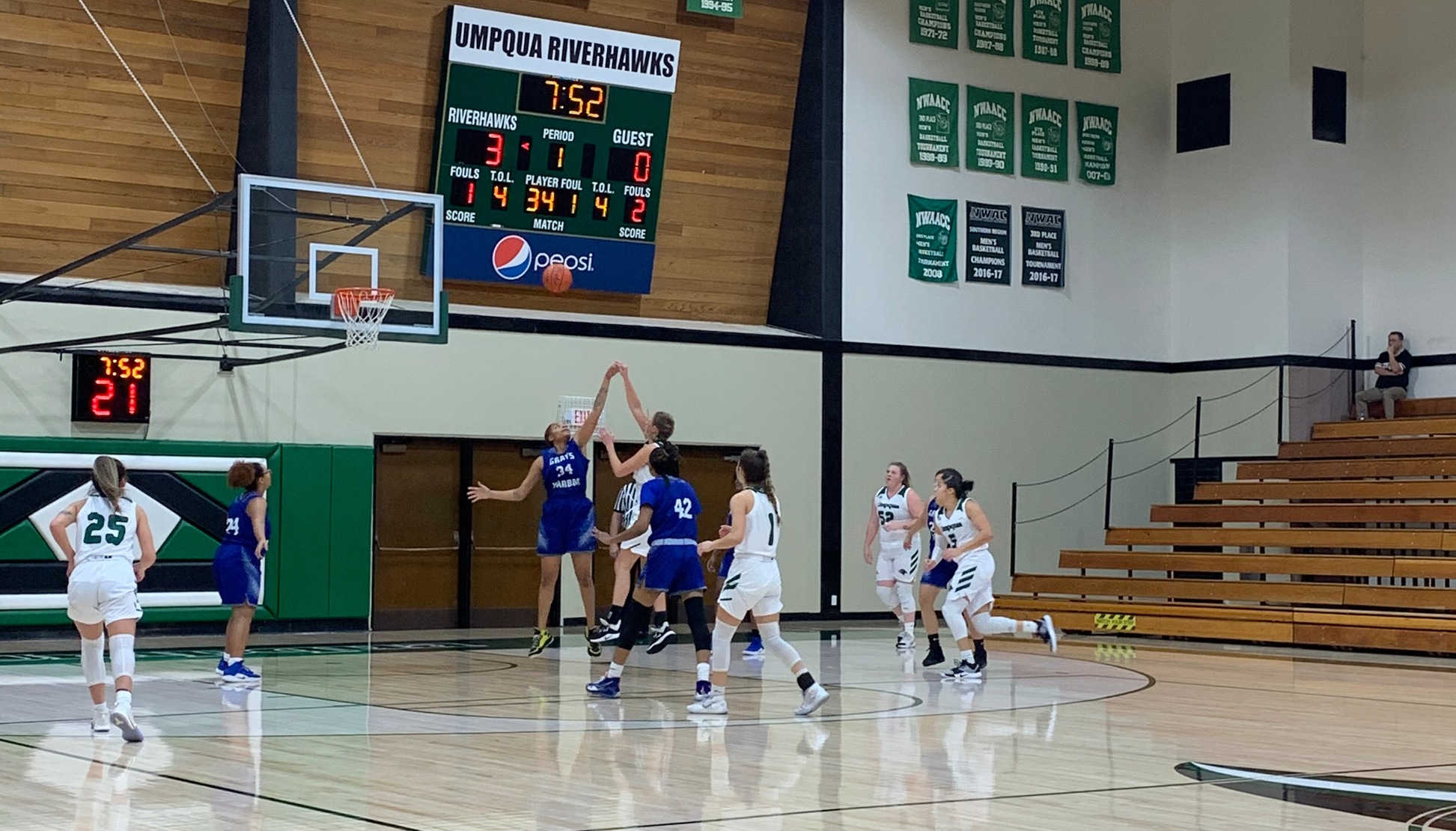 Hawks Keep Rolling With 7 Game Win Streak