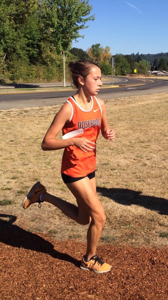 Roseburg Runner to Join RiverHawks